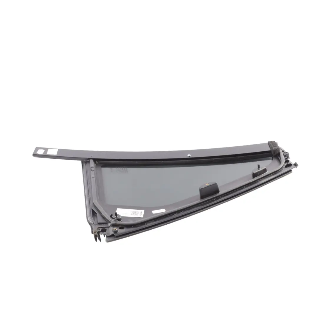 Fixed Window Glass Tinted AS3 Door Right O/S to Range Rover L405 Rear with Part number LR046785 Range Rover L405 Rear Fixed Window Glass Tinted AS3 Door Right O/S - SKU LR046785 - Part number LR046785