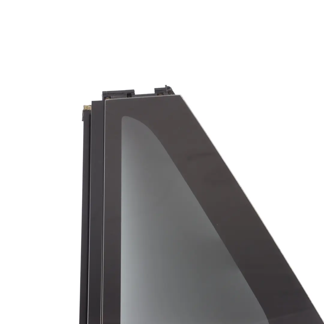 Vitre Fenêtre Fixe Arrière Teintée AS3 Porte Gauche pour Range Rover L405 à propos du numéro de pièce LR046788 Range Rover L405 Vitre Fenêtre Fixe Arrière Teintée AS3 Porte Gauche - SKU LR046788 - Numéro de pièce LR046788