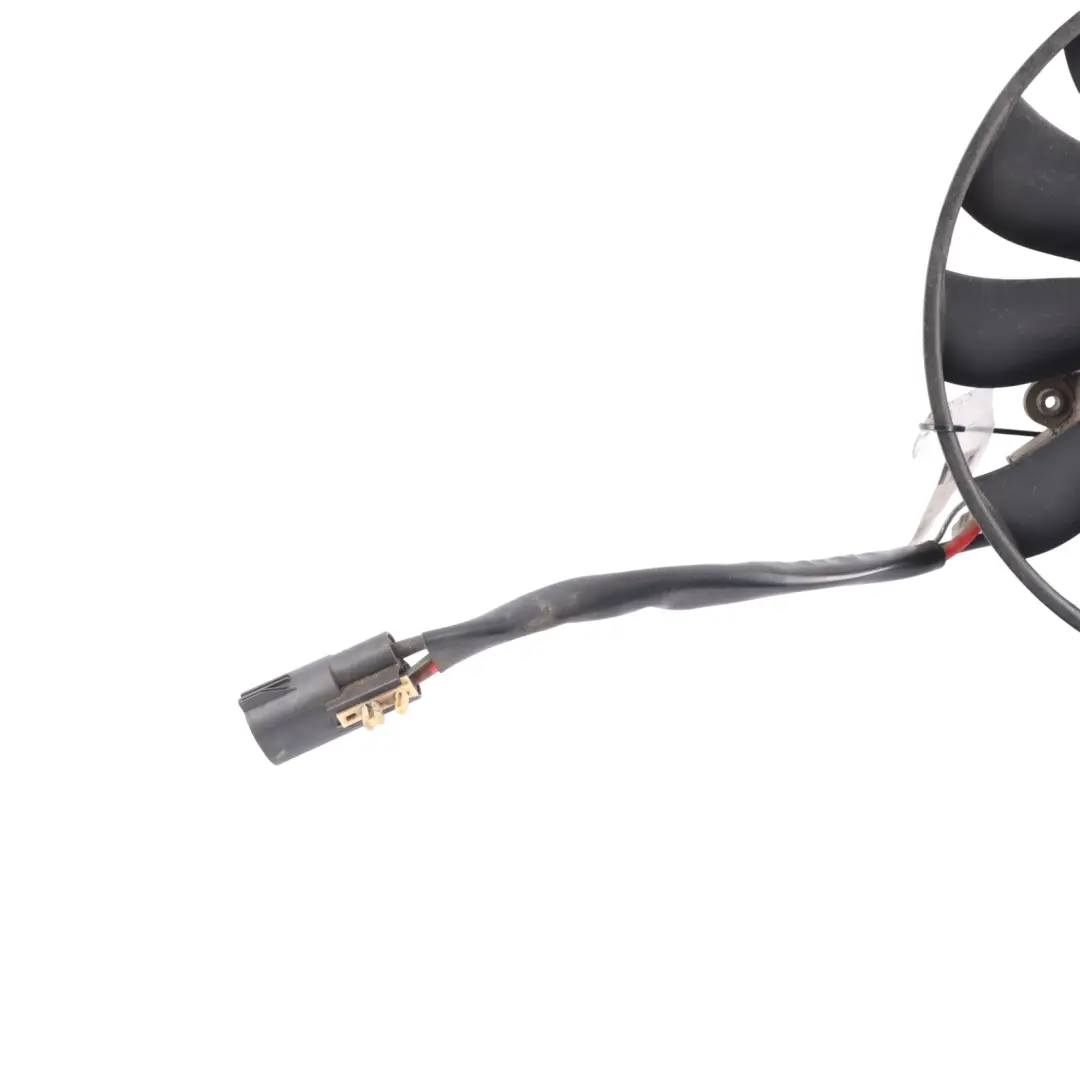 Cooling Radiator Fan 4.4 Diesel to Range Rover L405 Engine with Part number LR048176 Range Rover L405 Engine Cooling Radiator Fan 4.4 Diesel - SKU LR048176-1 - Part number LR048176