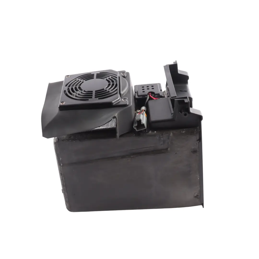 Centre Console Refrigerator Fridge Coolbox to Range Rover L405 Rear with Part number LR050997 Range Rover L405 Rear Centre Console Refrigerator Fridge Coolbox - SKU LR050997 - Part number LR050997