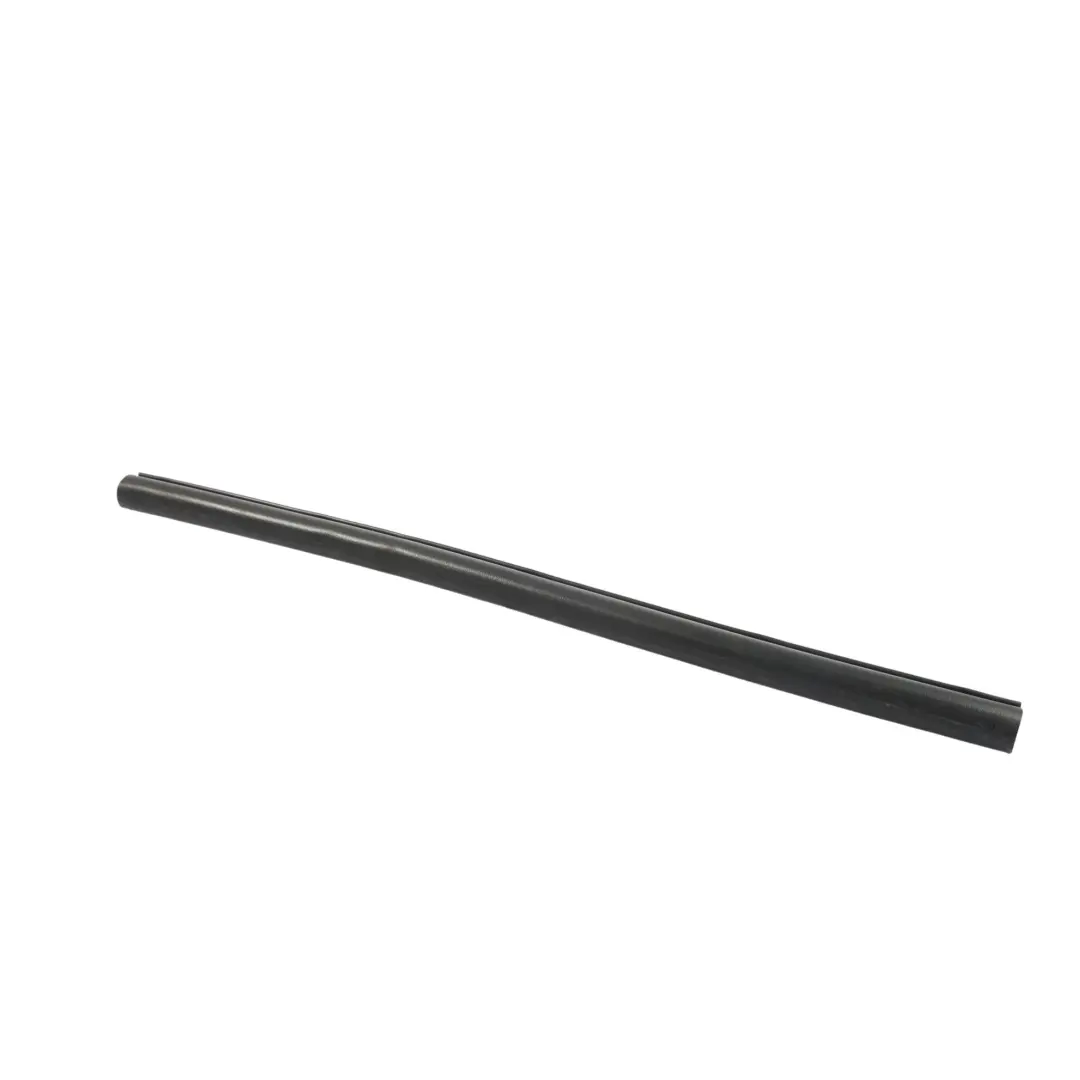 Joint D'Étanchéité Avant De Capot pour Land Rover Discovery Sport L550 à propos du numéro de pièce LR058502 Land Rover Discovery Sport L550 Joint D'Étanchéité Avant De Capot - SKU LR058502 - Numéro de pièce LR058502