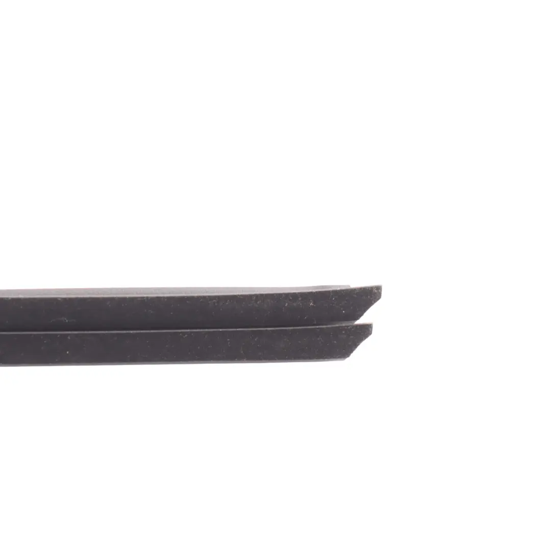 Weather Strip Door Belt Rear Left N/S to Land Rover Discovery Sport L550 with Part number LR058558 Land Rover Discovery Sport L550 Weather Strip Door Belt Rear Left N/S - SKU LR058558 - Part number LR058558