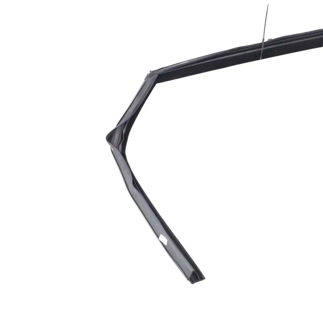 Sellado Ventana Puerta Trasera Izquierda para Land Rover Discovery L550 con número de pieza LR058560 Land Rover Discovery L550 Sellado Ventana Puerta Trasera Izquierda - SKU LR058560 - Número de pieza LR058560