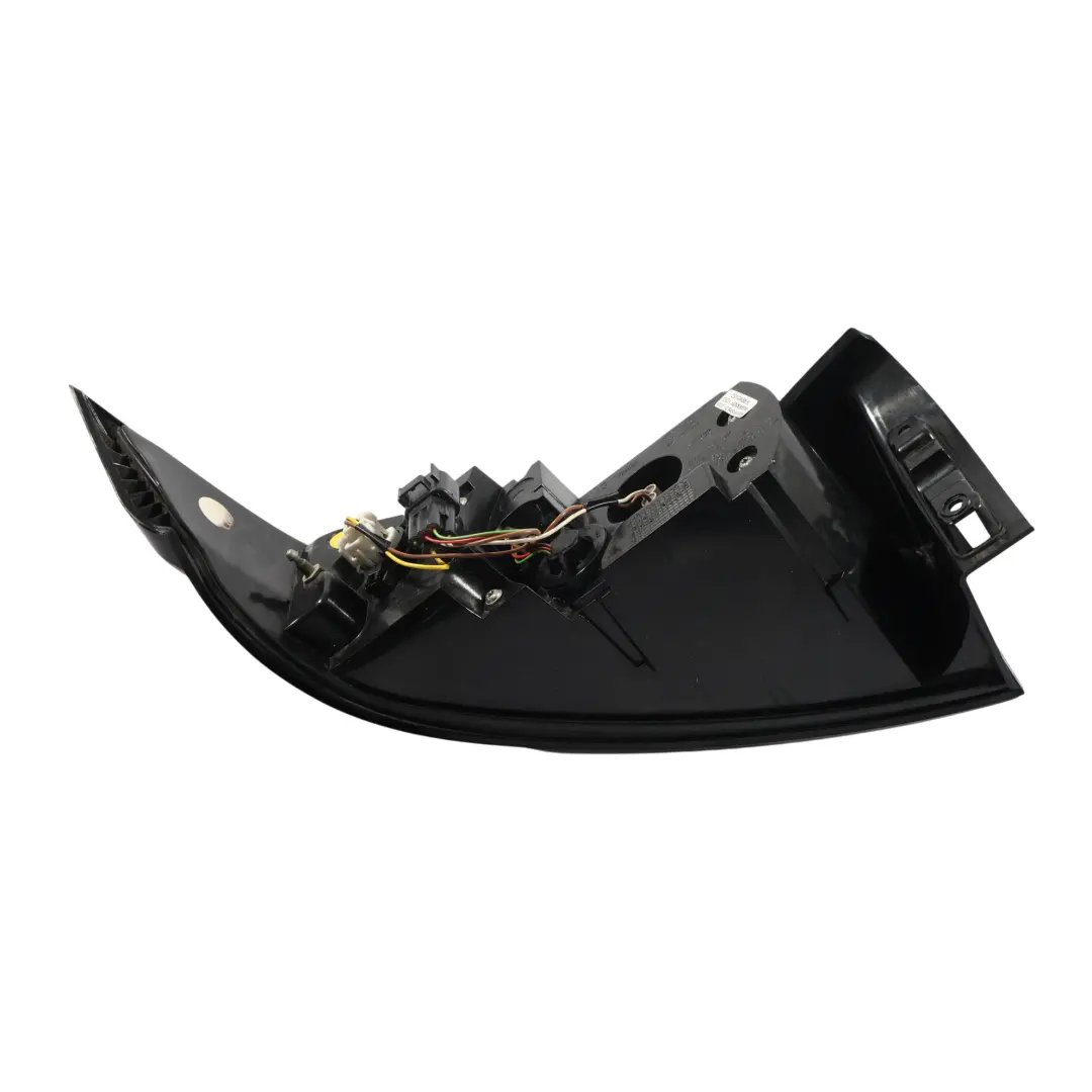 Feu Arrière Droit pour Land Rover Range Rover Evoque L538 à propos du numéro de pièce LR058816 Land Rover Range Rover Evoque L538 Feu Arrière Droit - SKU LR058816 - Numéro de pièce LR058816