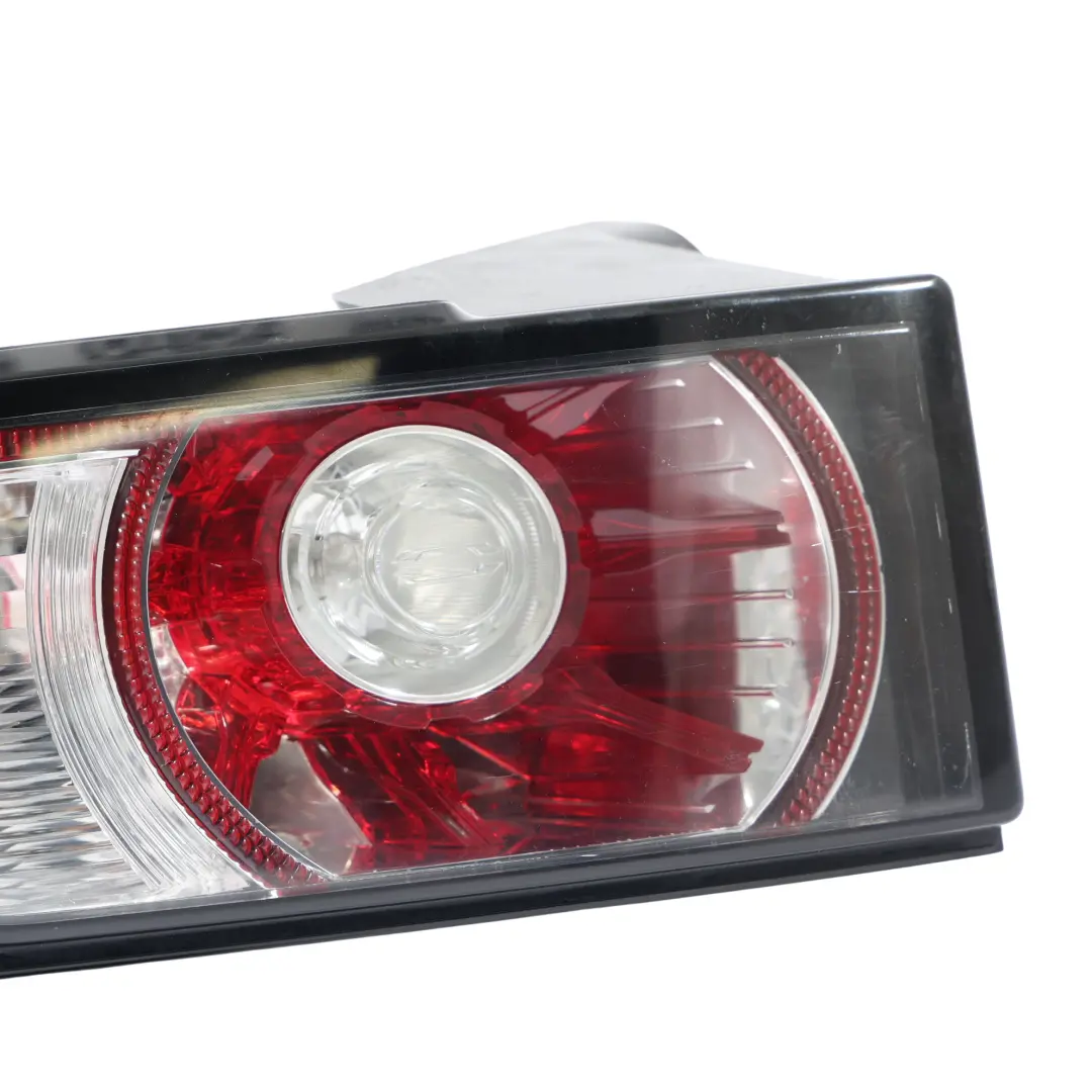 Land Rover Range Rover Evoque L538 Feu Arrière Gauche - SKU LR058817 - Numéro de pièce LR058817