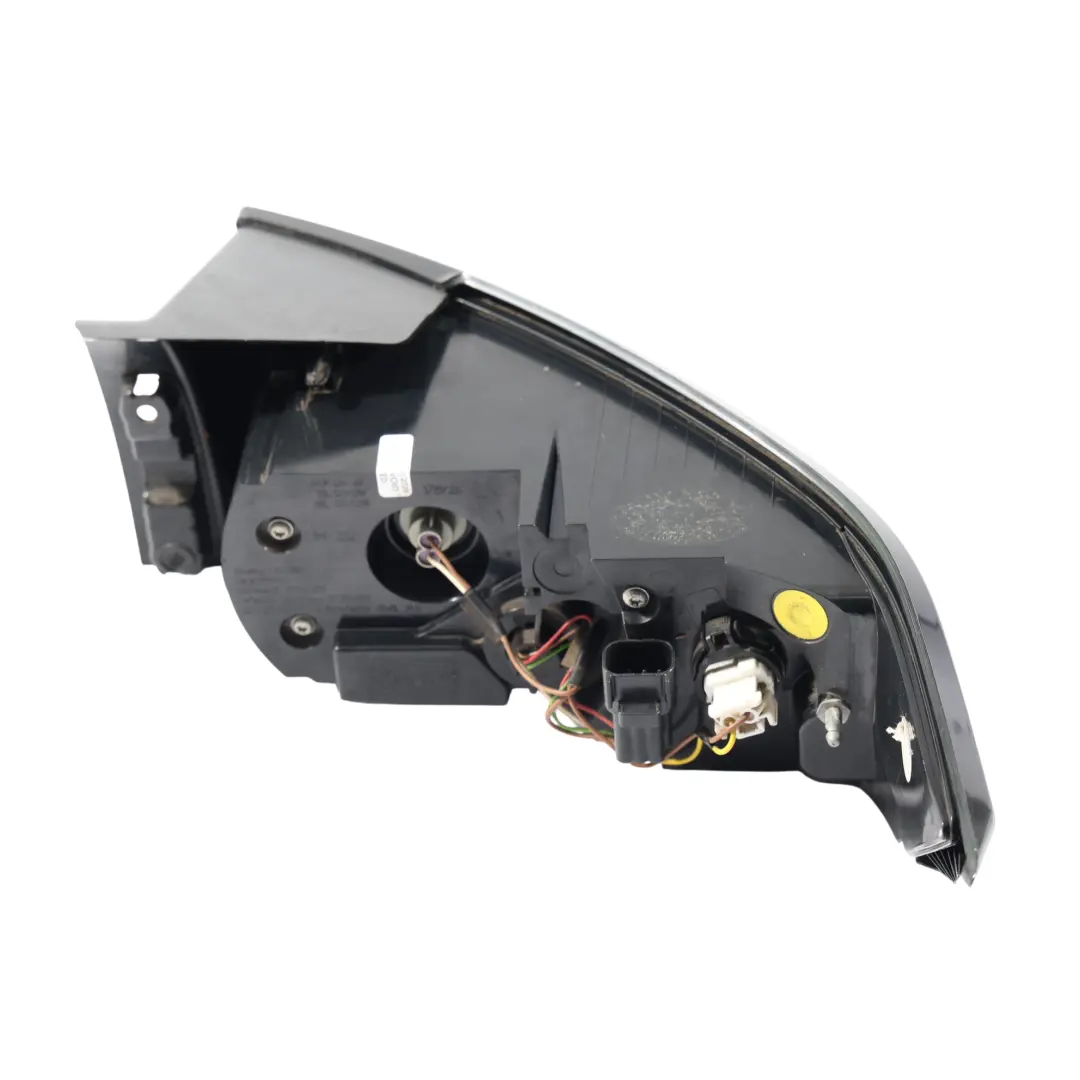 Rücklichtleuchte Hinten Links für Land Rover Range Rover Evoque L538 mit Teilenummer LR058817 Land Rover Range Rover Evoque L538 Rücklichtleuchte Hinten Links - SKU LR058817 - Teilenummer LR058817