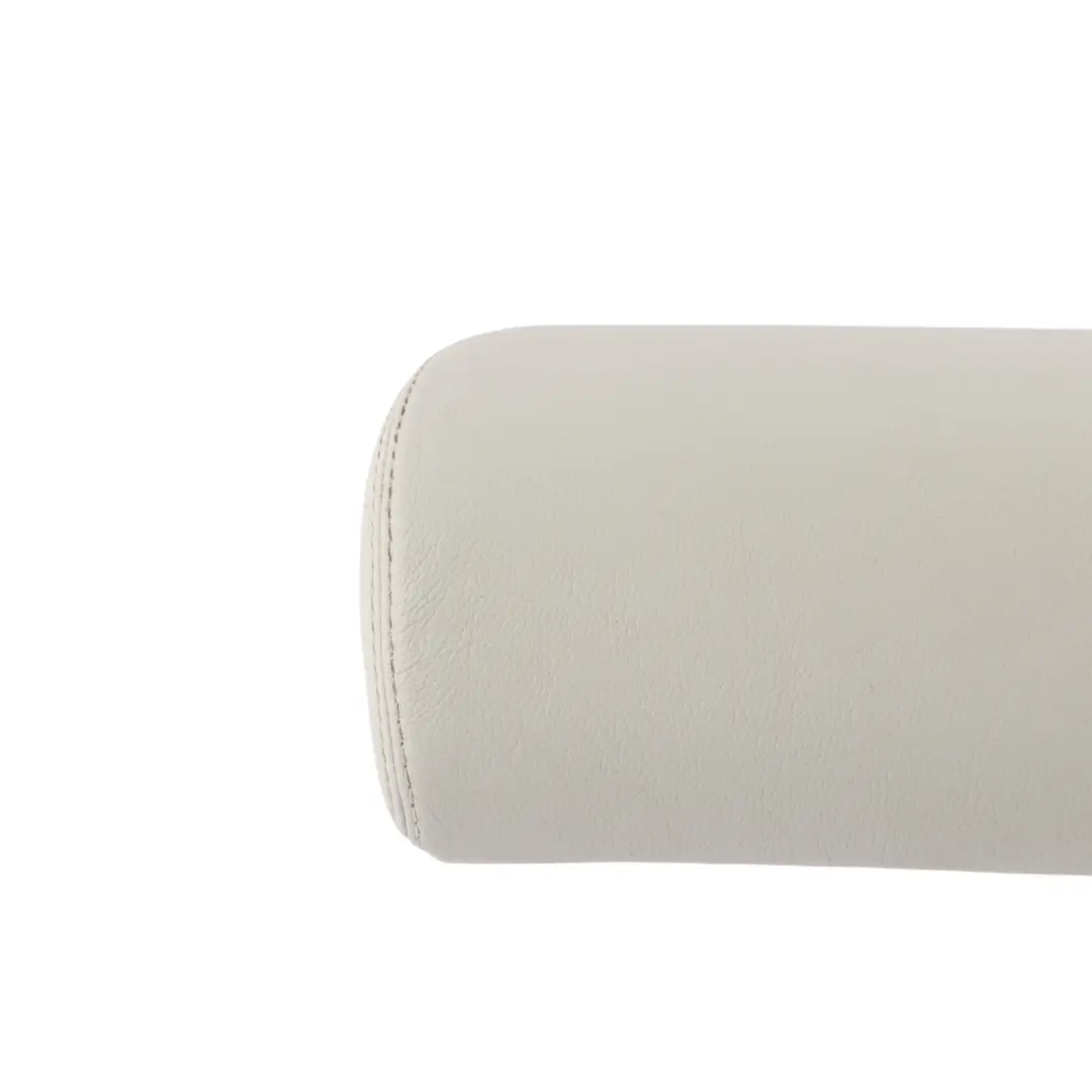 Headrest Left Right N/O/S Cirrus to Land Rover Discovery Sport L550 Rear Seat with Part number LR065777 Land Rover Discovery Sport L550 Rear Seat Headrest Left Right N/O/S Cirrus - SKU LR065777 - Part number LR065777