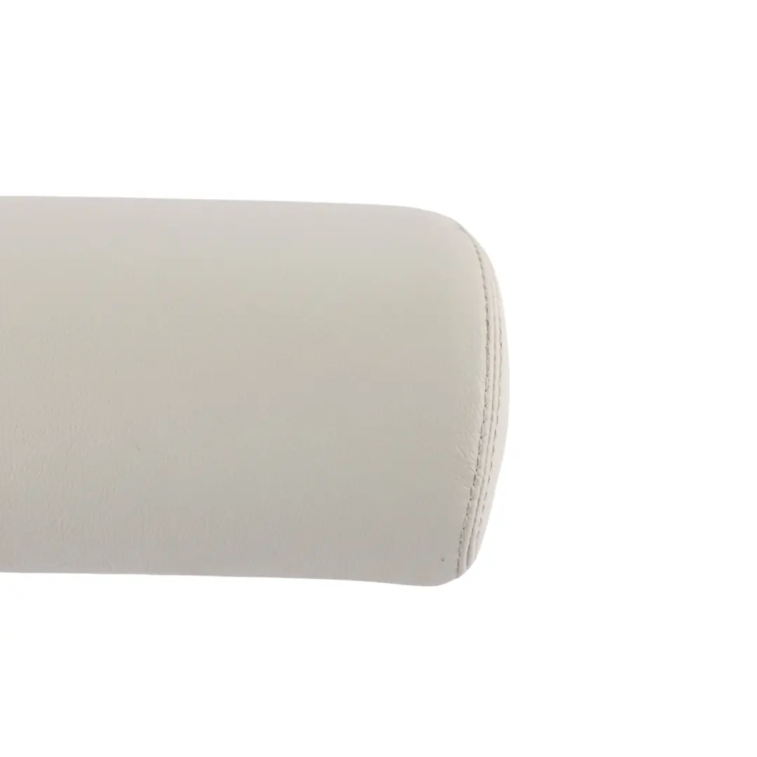 Headrest Left Right N/O/S Cirrus to Land Rover Discovery Sport L550 Rear Seat with Part number LR065777 Land Rover Discovery Sport L550 Rear Seat Headrest Left Right N/O/S Cirrus - SKU LR065777 - Part number LR065777