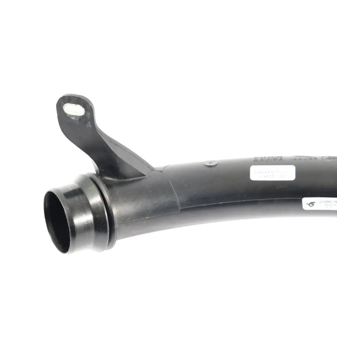 Ladeluftrohr Schlauch 2.0 Diesel GJ32-6C782-AA für Range Rover Evoque L550 mit Teilenummer LR072140 Range Rover Evoque L550 Ladeluftrohr Schlauch 2.0 Diesel GJ32-6C782-AA - SKU LR072140 - Teilenummer LR072140