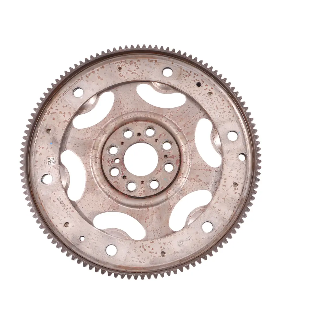 Koło Zamachowe G4D36K375BA do Land Rover Discovery Sport L550 o numerze LR073820 Land Rover Discovery Sport L550 Koło Zamachowe G4D36K375BA - SKU LR073820 - Numer Części LR073820