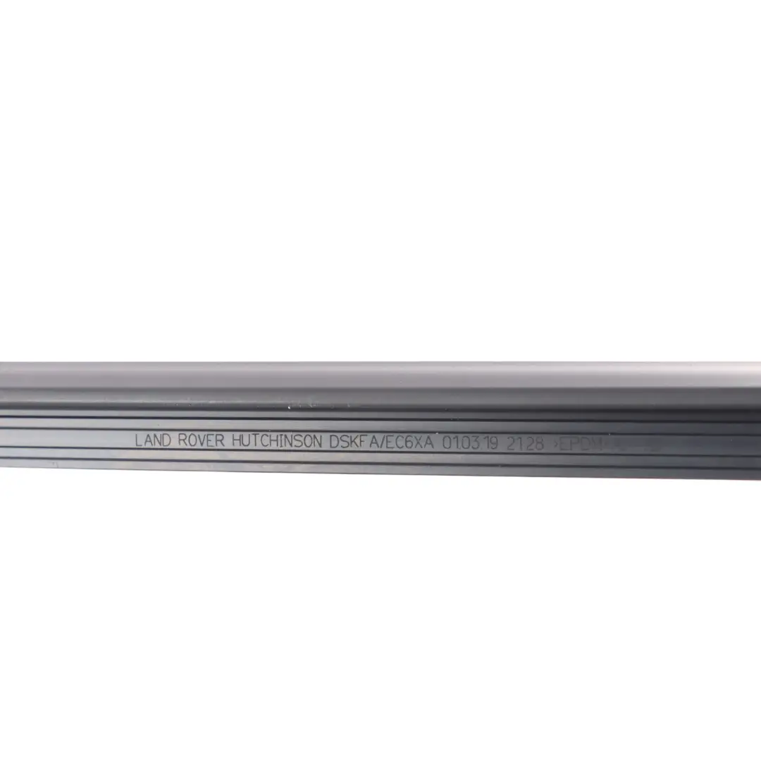 Land Rover Discovery L550 Burlete Cinturón Puerta Trasera Izquierda - SKU LR076577 - Número de pieza LR076577