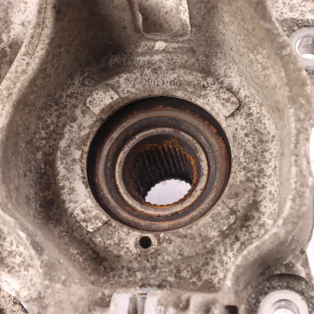 Hub Front Left N/S to Land Rover Discovery Sport L550 Wheel with Part number LR078178 Land Rover Discovery Sport L550 Wheel Hub Front Left N/S - SKU LR078178 - Part number LR078178