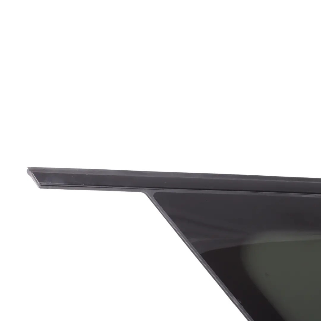 Cristal Ventana Trasera Izquierda AS3 para Land Rover Discovery Sport L550 con número de pieza LR078383 Land Rover Discovery Sport L550 Cristal Ventana Trasera Izquierda AS3 - SKU LR078383 - Número de pieza LR078383