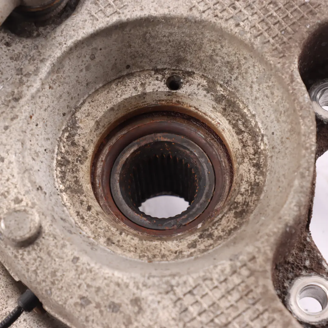 Knuckle Left N/S to Land Rover Discovery Sport L550 Rear with Part number LR079296 Land Rover Discovery Sport L550 Rear Knuckle Left N/S - SKU LR079296 - Part number LR079296