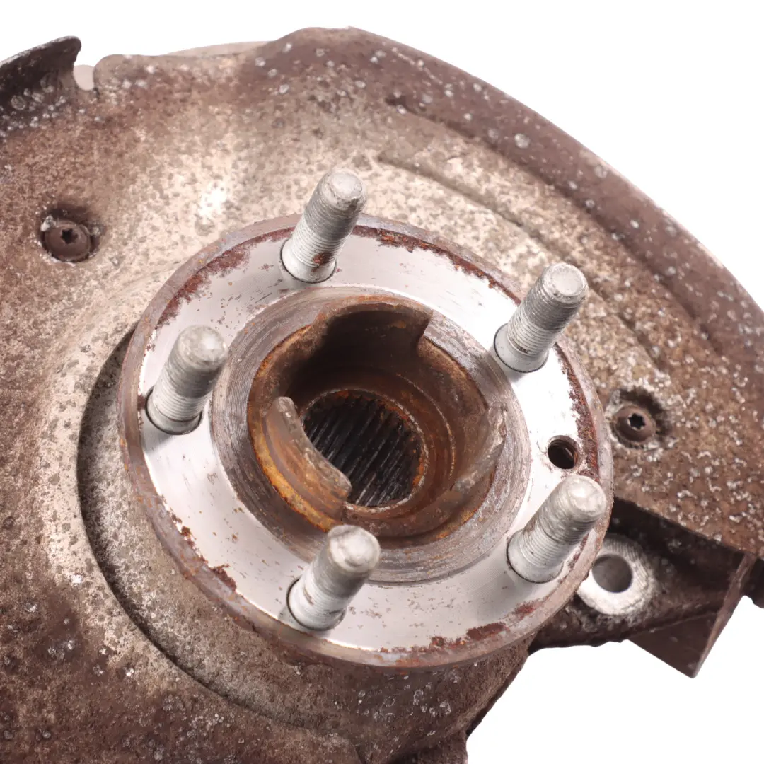 Hub Knuckle Right O/S FK72-5A968-AE to Land Rover Discovery Sport L550 Rear Wheel with Part number LR079583 Land Rover Discovery Sport L550 Rear Wheel Hub Knuckle Right O/S FK72-5A968-AE - SKU LR079583 - Part number LR079583