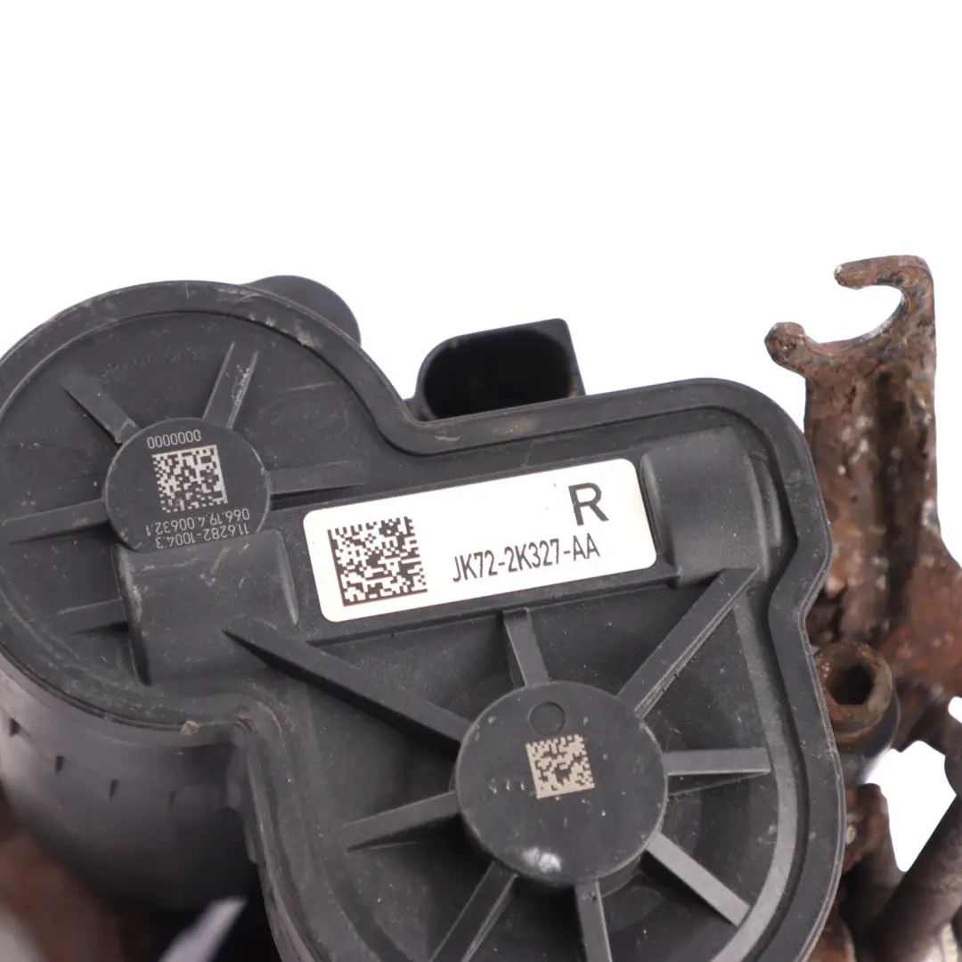 Brake Caliper Right O/S FK72-2552-AB to Land Rover Discovery Sport L550 Rear with Part number LR113706 Land Rover Discovery Sport L550 Rear Brake Caliper Right O/S FK72-2552-AB - SKU LR113706 - Part number LR113706