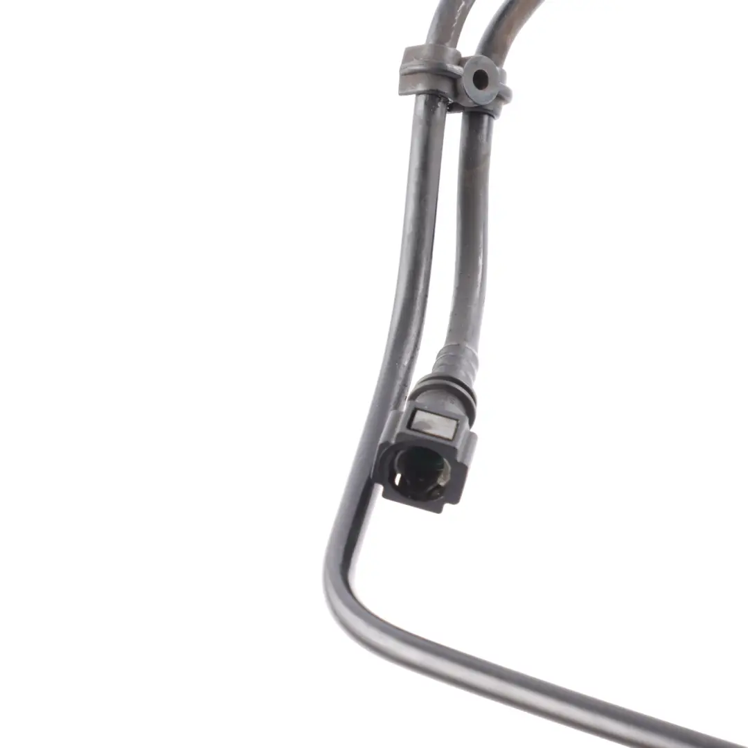 Cooling Hose Line Pipe Radiator to Land Rover Discovery 3 L319 with Part number PIH500040 Land Rover Discovery 3 L319 Cooling Hose Line Pipe Radiator - SKU PIH500040 - Part number PIH500040