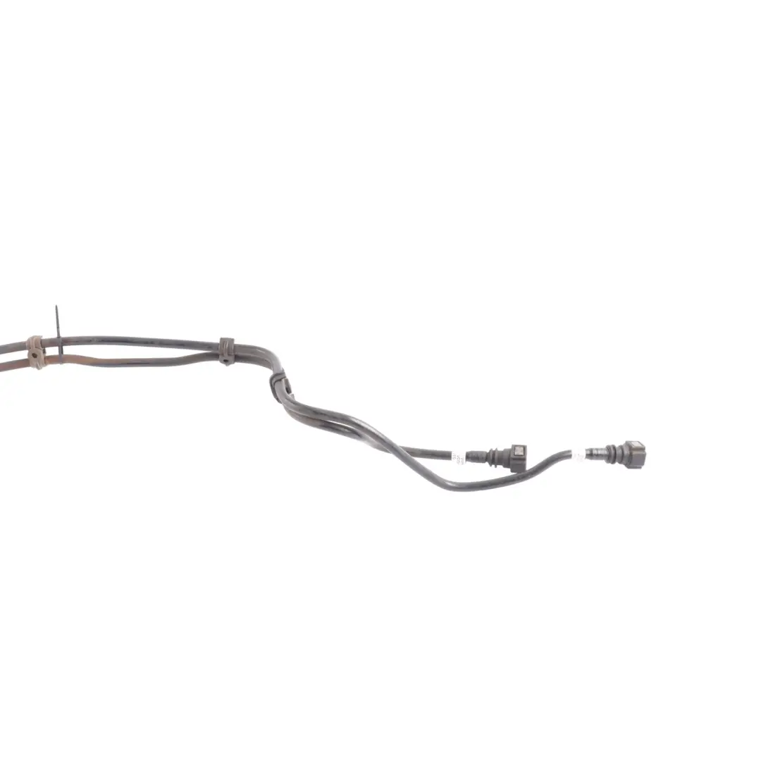 Cooling Hose Line Pipe Radiator to Land Rover Discovery 3 L319 with Part number PIH500040 Land Rover Discovery 3 L319 Cooling Hose Line Pipe Radiator - SKU PIH500040 - Part number PIH500040