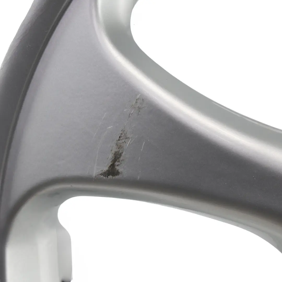 Cerchio In Lega Argento 22" 10J ET:55 VIA per Porsche Cayenne 9PA con numero di parte PORSCHE-VIA-22 Porsche Cayenne 9PA Cerchio In Lega Argento 22" 10J ET:55 VIA - SKU PORSCHE-VIA-22-1 - Numero di parte PORSCHE-VIA-22