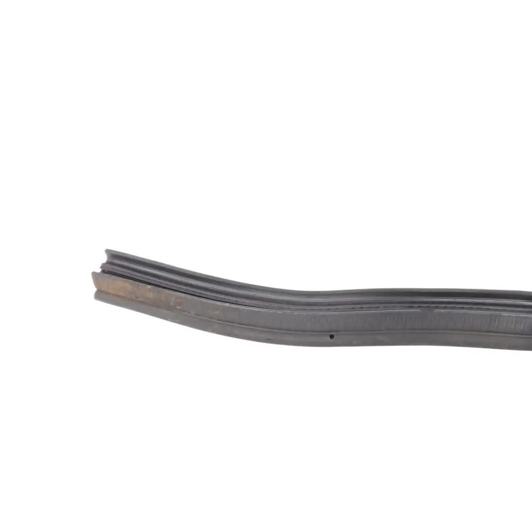 W452 Roadster Motorhaube Dichtung Vorne 0009323V003 für Smart mit Teilenummer Q0009323V005000000 Smart W452 Roadster Motorhaube Dichtung Vorne 0009323V003 - SKU Q0009323V005000000 - Teilenummer Q0009323V005000000