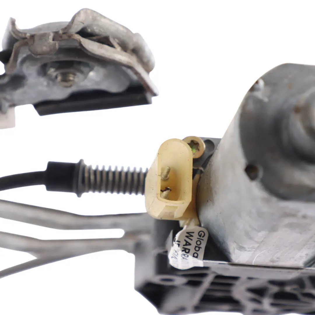 W452 Door Window Lifter Mechanism Motor Front Right O/S 0009703 to Smart Roadster with Part number Q0009703V004 Smart Roadster W452 Door Window Lifter Mechanism Motor Front Right O/S 0009703 - SKU Q0009703V004 - Part number Q0009703V004