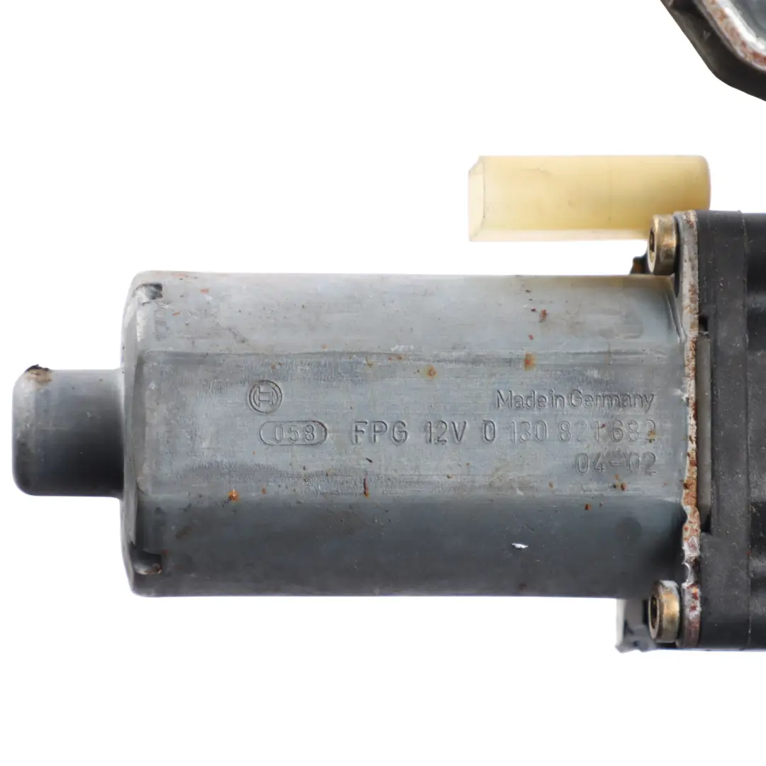 W452 Door Window Lifter Mechanism Motor Front Right O/S 0009703 to Smart Roadster with Part number Q0009703V004 Smart Roadster W452 Door Window Lifter Mechanism Motor Front Right O/S 0009703 - SKU Q0009703V004 - Part number Q0009703V004