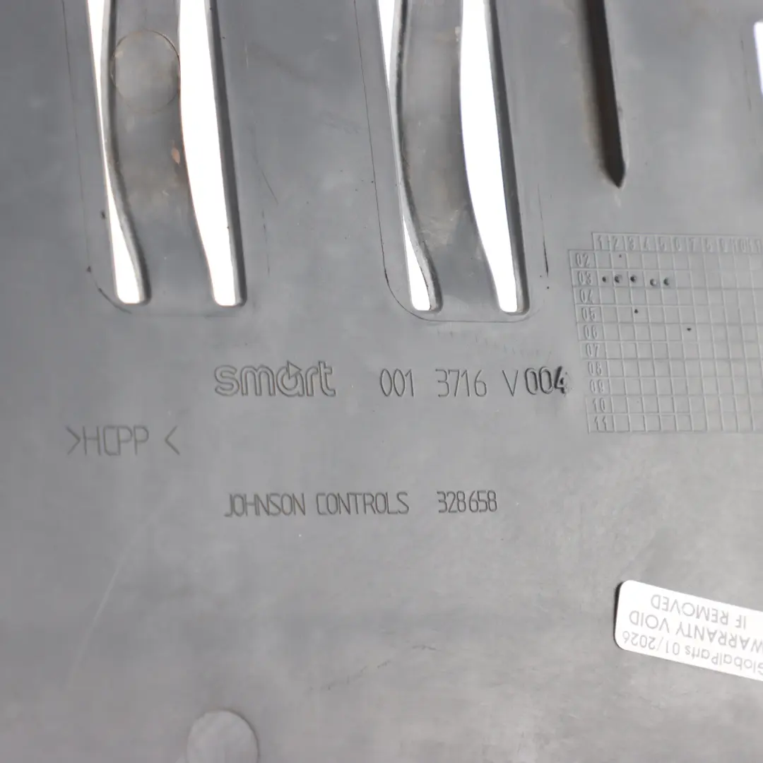 W452 Battery Bulkhead Cover For Battery And Steering Gear to Smart with Part number Q0013716V004 Smart W452 Battery Bulkhead Cover For Battery And Steering Gear - SKU Q0013716V004 - Part number Q0013716V004