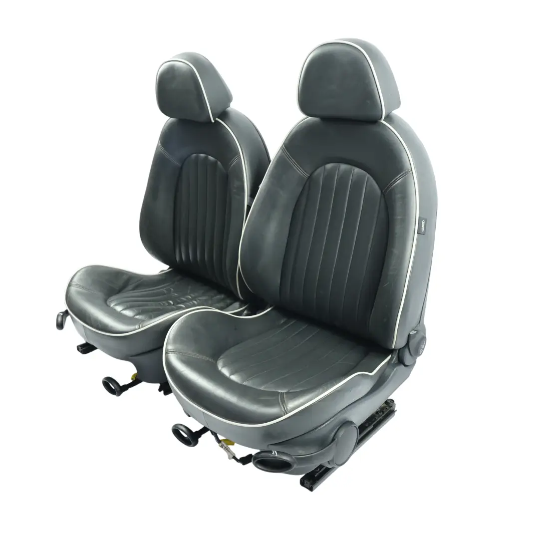 Sedili Sportivi Pelle Nero Inglese Anteriore Posteriore Marciapiede SET per Mini R52 con numero di parte R52-SPORT-ENGLISH-LEATHER-SEATS-BLACK-SET-LNPN Mini R52 Sedili Sportivi Pelle Nero Inglese Anteriore Posteriore Marciapiede SET - SKU R52-SPORT-ENGLISH-LEATHER-SEATS-BLACK-SET-LNPN - Numero di parte R52-SPORT-ENGLISH-LEATHER-SEATS-BLACK-SET-LNPN