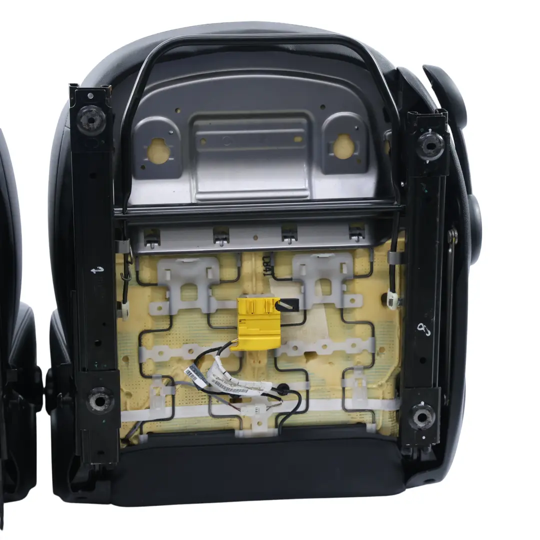 Interni Pelle Nera Sedili Anteriori Posteriori per Mini Cooper R60 Countryman Sport con numero di parte 9806611 Mini Cooper R60 Countryman Sport Interni Pelle Nera Sedili Anteriori Posteriori - SKU R60-SPORT-BLACK-LEATHER-SEATS-T6E1 - Numero di parte 9806611