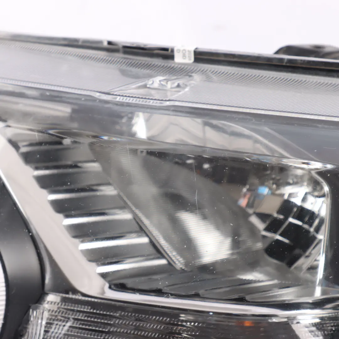 Headlight Assembly Front Left N/S to Ford Ranger Wildtrak with Part number 2594050 Ford Ranger Wildtrak Headlight Assembly Front Left N/S - SKU RHD-2594050 - Part number 2594050