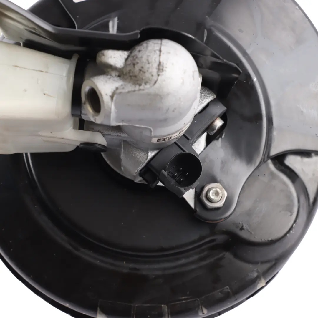 Brake Servo Booster Master Cylinder ATE to Audi Q3 F3 2.0 TDI with Part number 3Q2614105P Audi Q3 F3 2.0 TDI Brake Servo Booster Master Cylinder ATE - SKU RHD-3Q2614105P - Part number 3Q2614105P