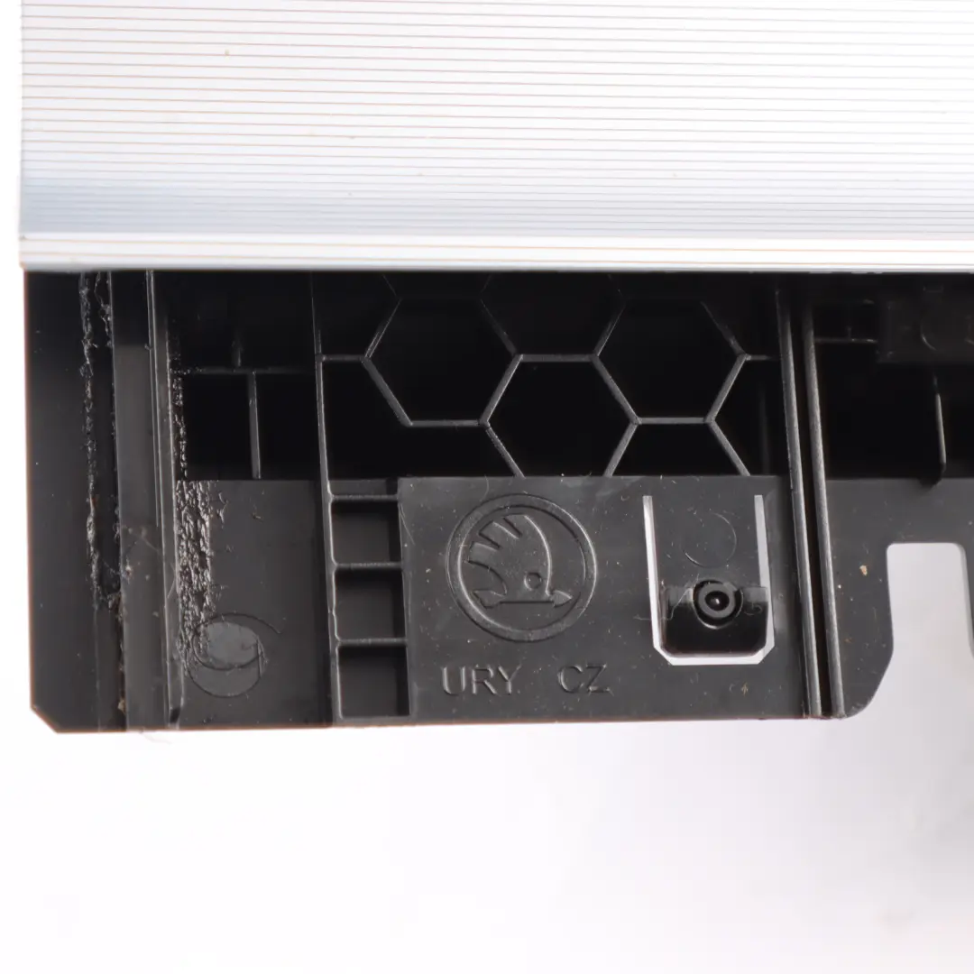 Skoda Octavia 5E Center Console Storage Stowage Front Ashtray - SKU RHD-5E2863077 - Part number 5E2863077