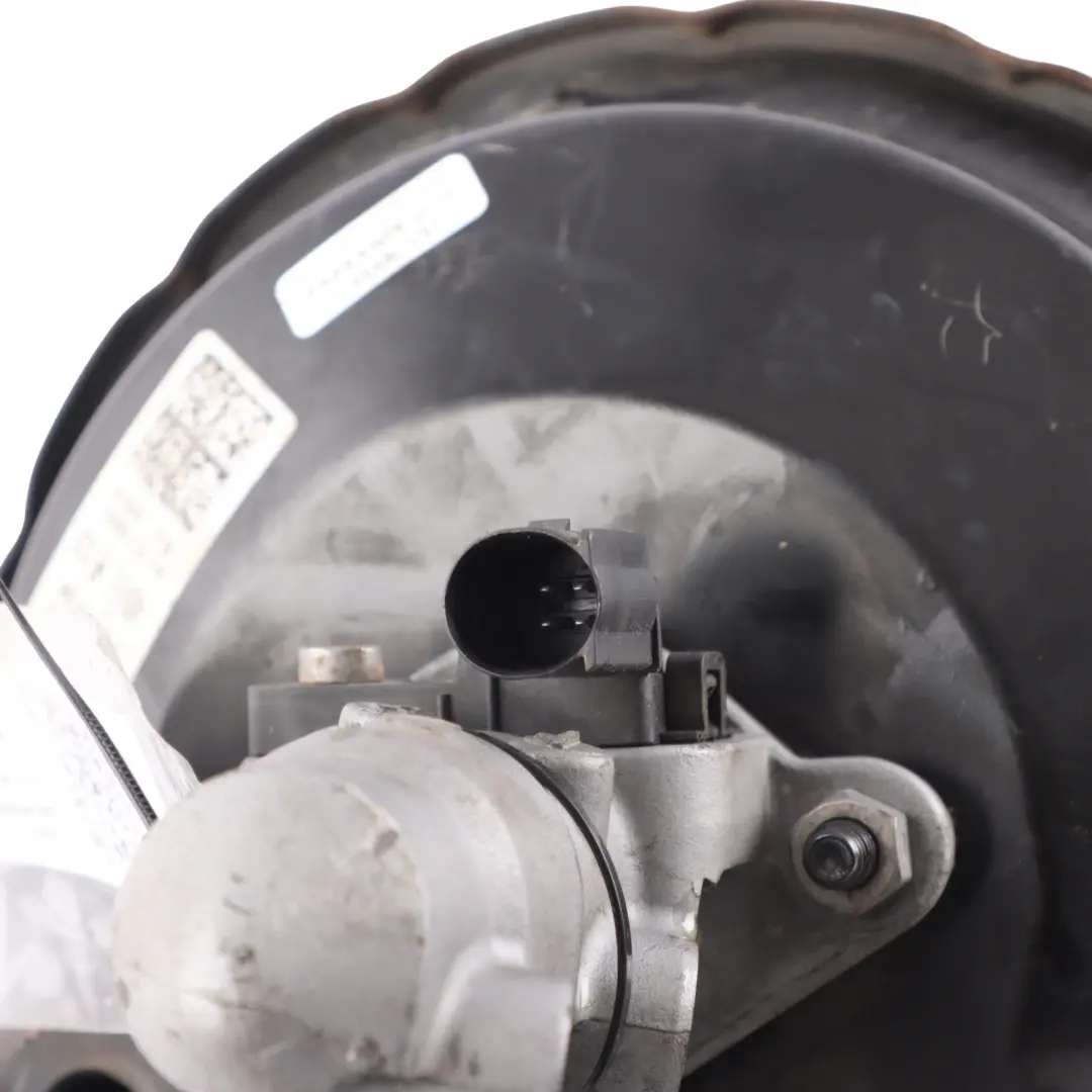 Brake Servo Master Cylinder Brake Booster Unit to Audi A1 8X with Part number 6R2614105F Audi A1 8X Brake Servo Master Cylinder Brake Booster Unit - SKU RHD-6R2614105F - Part number 6R2614105F