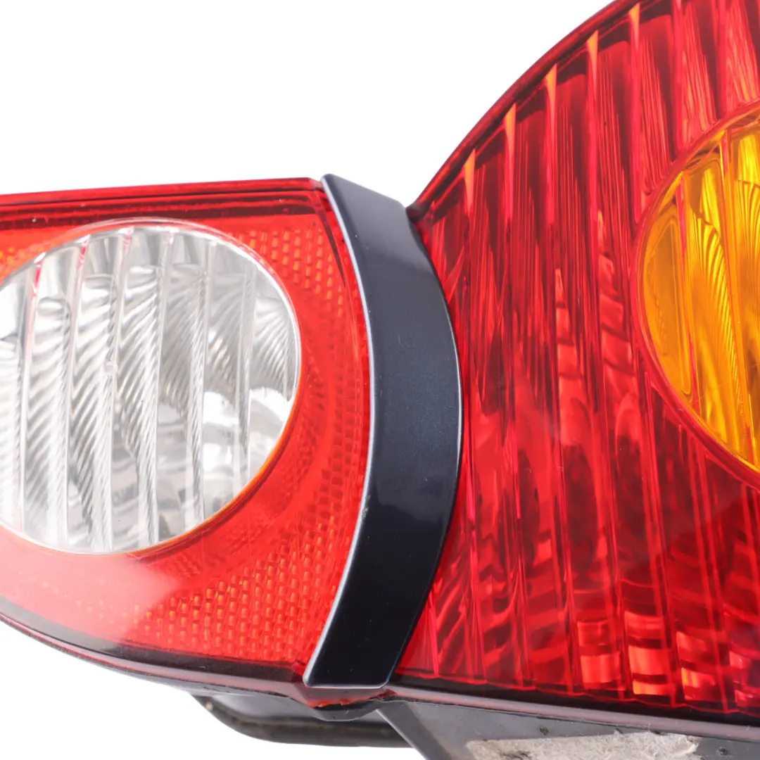 Tail Light Lamp Right Left O/S Toledoblau Metallic - 482 to BMW Z4 E85 Rear with Part number 7165723 BMW Z4 E85 Rear Tail Light Lamp Right Left O/S Toledoblau Metallic - 482 - SKU RHD-7165723-TDB - Part number 7165723