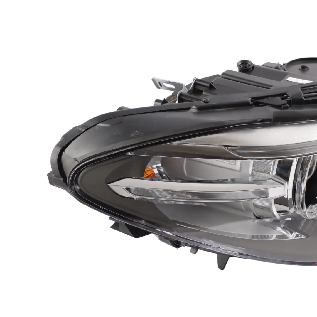 Headlight Headlight BMW F10 F11 LCI Xenon LED Lamp Front Right O/S 7317134 to with Part number 7343914 Headlight Headlight BMW F10 F11 LCI Xenon LED Lamp Front Right O/S 7317134 - SKU RHD-7343914-2 - Part number 7343914