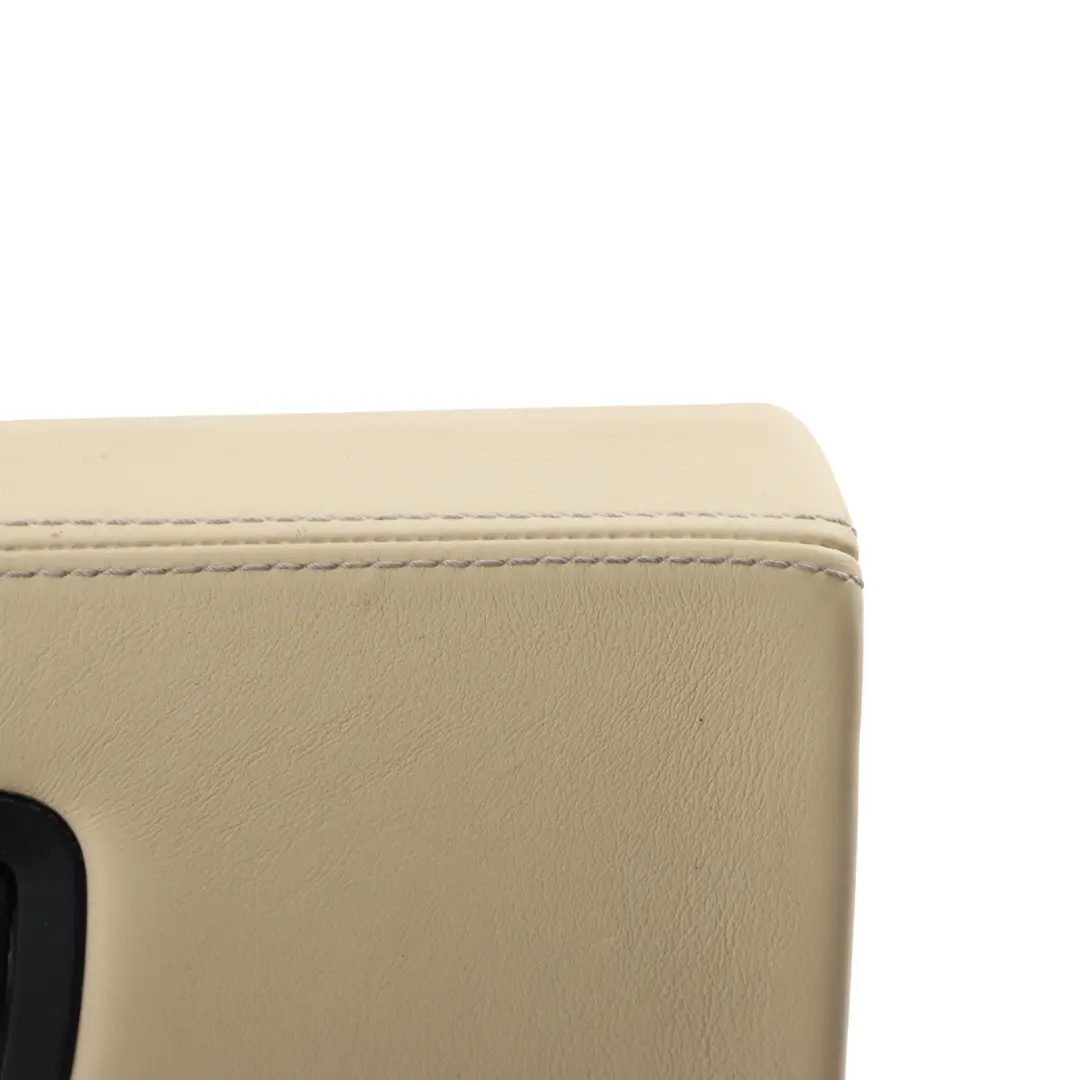 Glovebox Door Panel Cover Leather Champagner Individual to BMW 7 F01 F02 with Part number 7979071 BMW 7 F01 F02 Glovebox Door Panel Cover Leather Champagner Individual - SKU RHD-7979071 - Part number 7979071