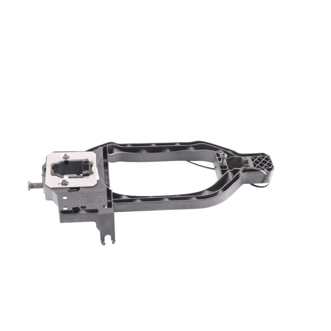 Volkswagen Crafter SY Door Outside Handle Carrier Front Right O/S - SKU RHD-7C0837886B - Part number 7C0837886B