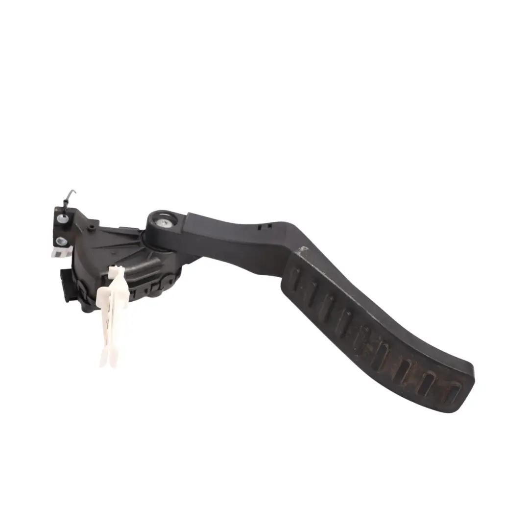 Throttle Pedal Accelerator Gas Pedal Assembly to Porsche Cayenne 955 9PA with Part number 7L0723507A Porsche Cayenne 955 9PA Throttle Pedal Accelerator Gas Pedal Assembly - SKU RHD-7L0723507A - Part number 7L0723507A