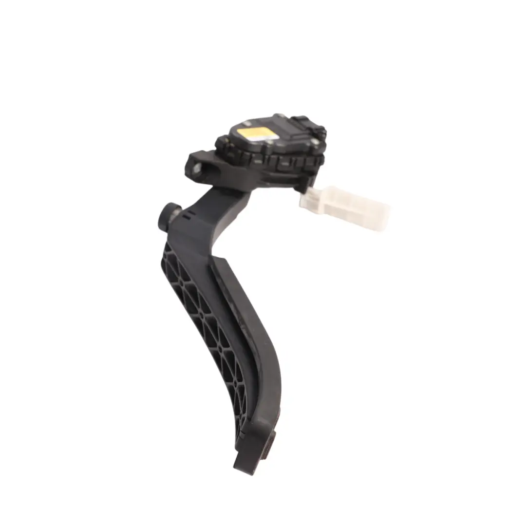 Throttle Pedal Accelerator Gas Pedal Assembly to Porsche Cayenne 955 9PA with Part number 7L0723507A Porsche Cayenne 955 9PA Throttle Pedal Accelerator Gas Pedal Assembly - SKU RHD-7L0723507A - Part number 7L0723507A