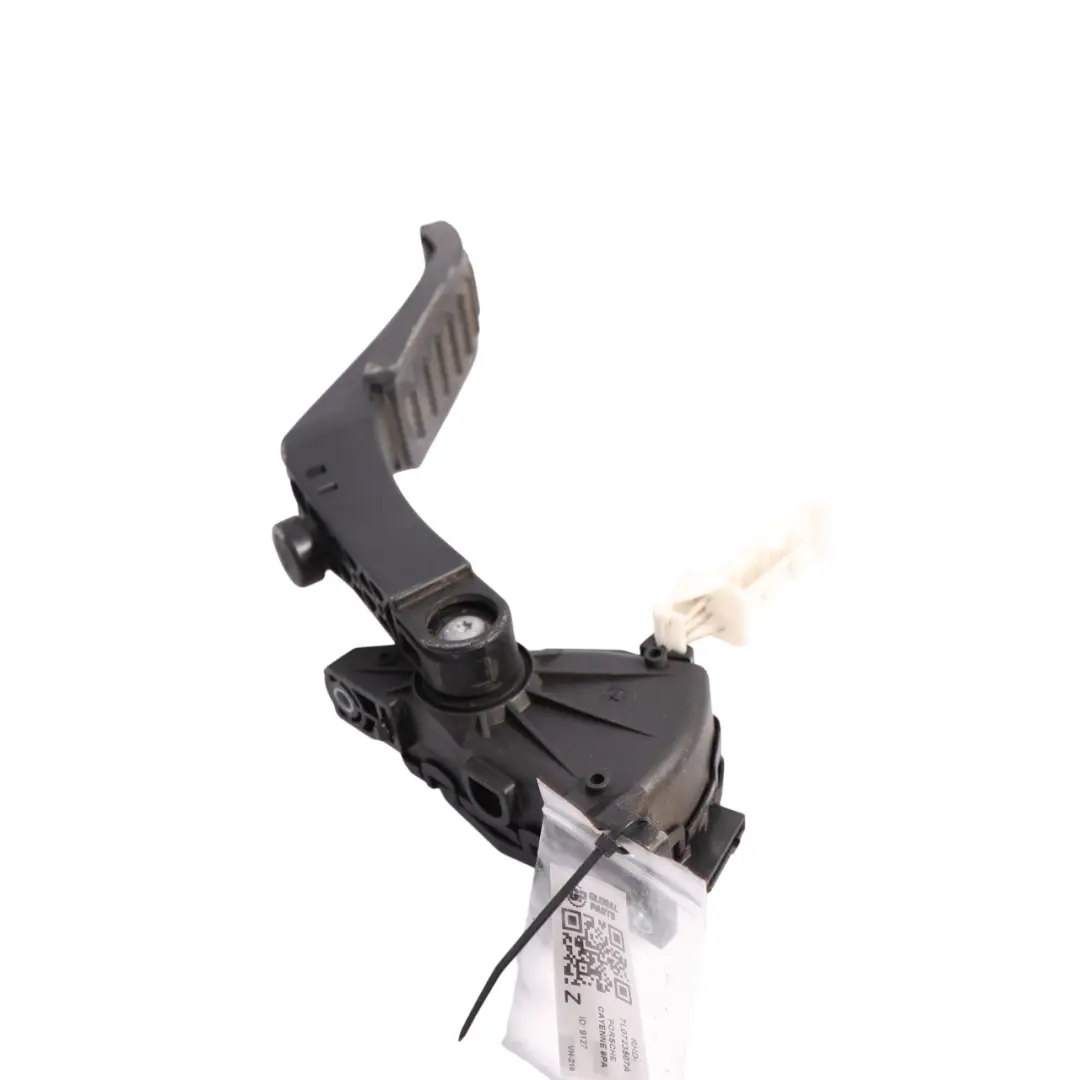 Throttle Pedal Accelerator Gas Pedal Assembly to Porsche Cayenne 955 9PA with Part number 7L0723507A Porsche Cayenne 955 9PA Throttle Pedal Accelerator Gas Pedal Assembly - SKU RHD-7L0723507A - Part number 7L0723507A