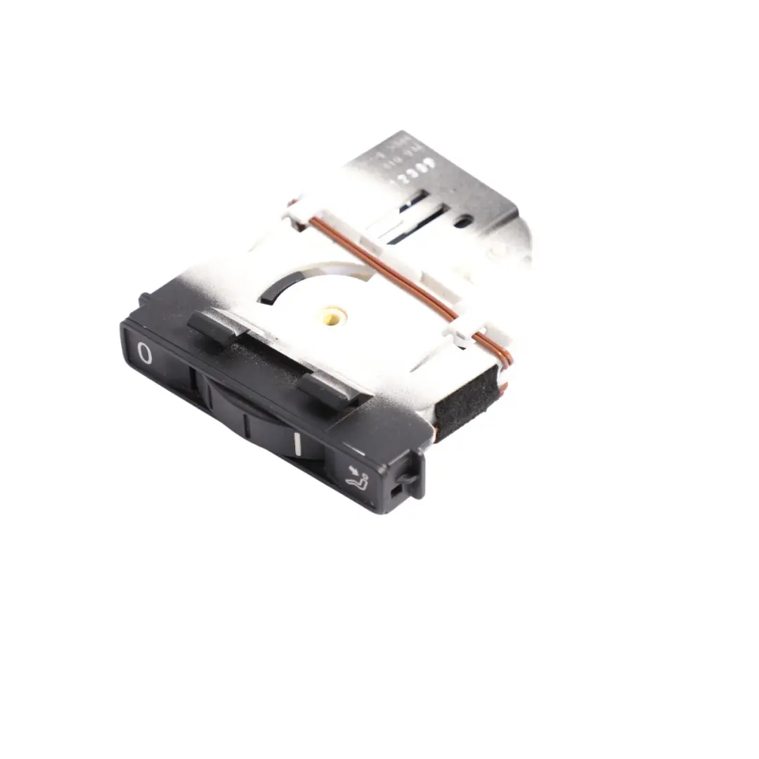 7L Dashboard Air Vent Adjusting Wheel Right O/S to Volkswagen VW Touareg with Part number 7L6819765J Volkswagen VW Touareg 7L Dashboard Air Vent Adjusting Wheel Right O/S - SKU RHD-7L6819765J - Part number 7L6819765J