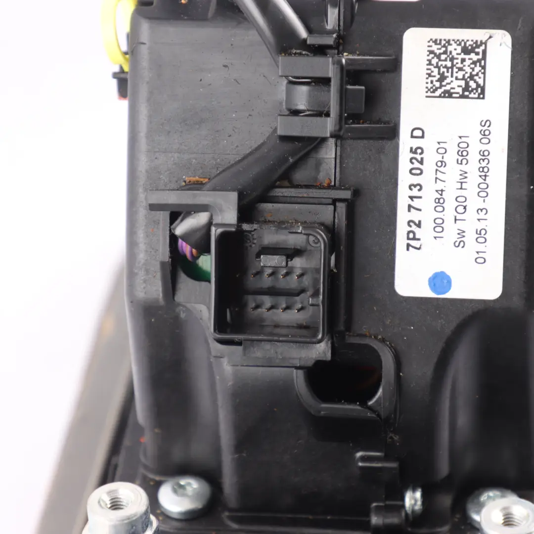 VW Volkswagen Touareg 7P Gear Shifting Selector Mechanism Automatic - SKU RHD-7P2713025D-1 - Part number 7P2713025D