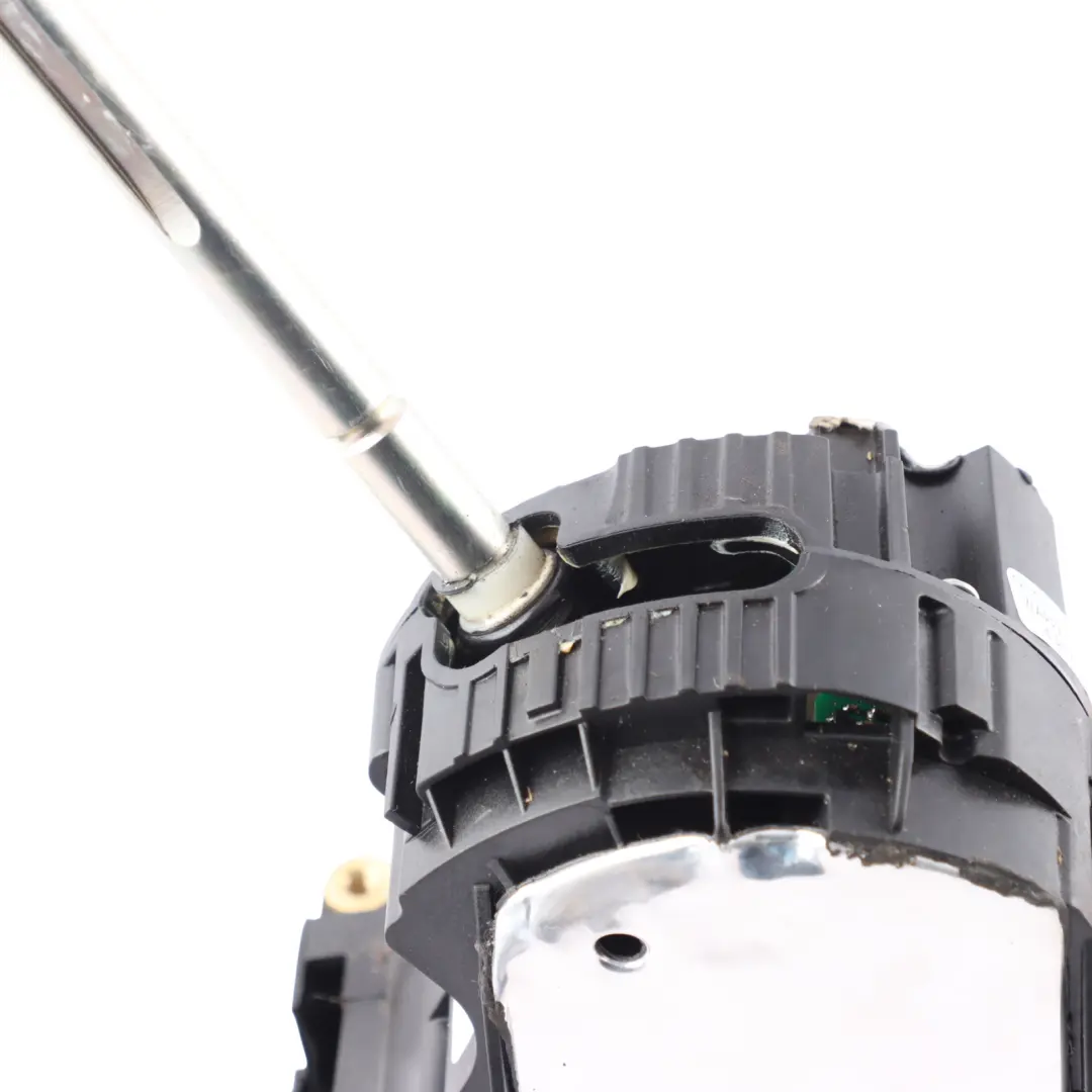 Porsche Cayenne 92A Automatic Gearbox Selector Stick Linkage - SKU RHD-7P5713025AK - Part number 7P5713025AK