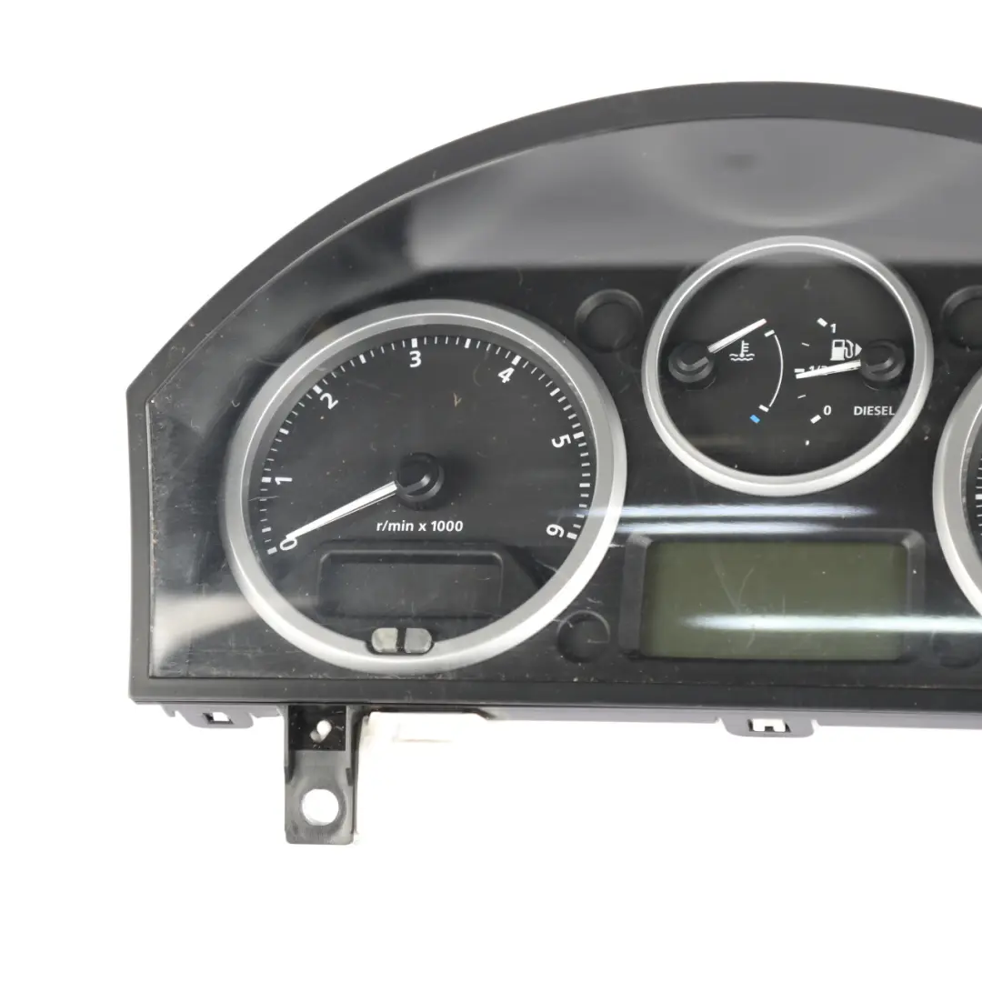 Land Rover Discovery Mk3 Instrument Cluster Speedo Diesel Automatic 8H2210849BA - SKU RHD-8H22-10849-BA - Part number 8H22-10849-BA