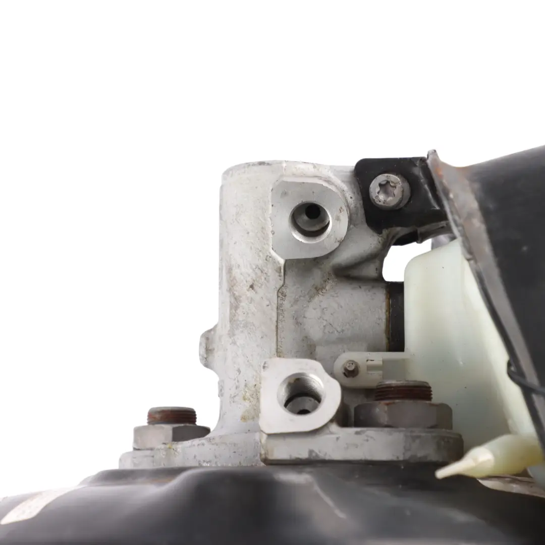 Brake Servo Master Cylinder Vacuum Booster to Audi A4 B8 with Part number 8K0612103L Audi A4 B8 Brake Servo Master Cylinder Vacuum Booster - SKU 8K0612103L - Part number 8K0612103L