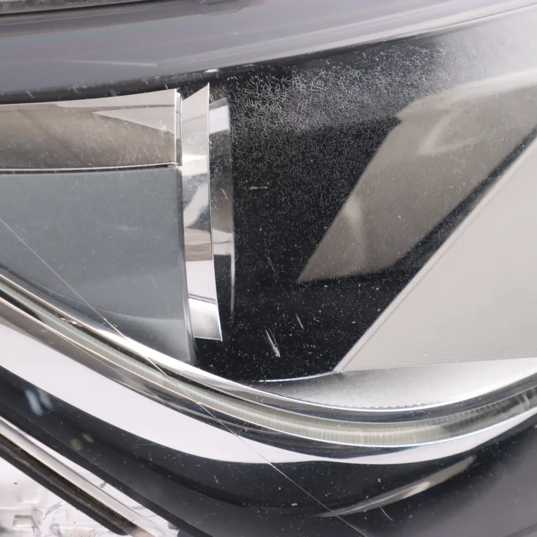 Headlight Lamp Head Light Right O/S to Audi A1 8X with Part number 8X0941006A Audi A1 8X Headlight Lamp Head Light Right O/S - SKU RHD-8X0941006A - Part number 8X0941006A