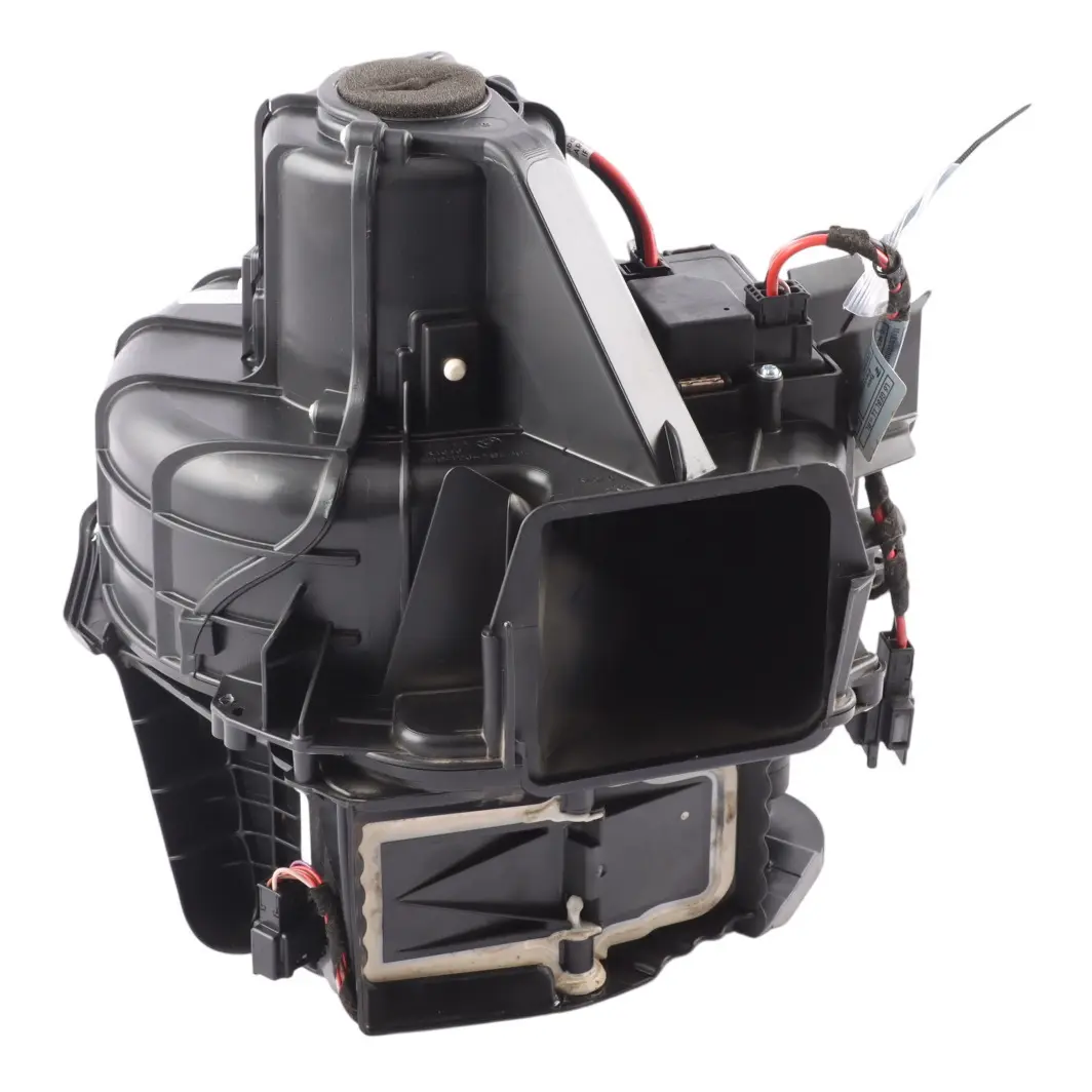 Heater Fan Blower Unit Motor to BMW F01 F10 F11 F12 F30 Air with Part number 9248170 BMW F01 F10 F11 F12 F30 Air Heater Fan Blower Unit Motor - SKU RHD-9248170-2 - Part number 9248170