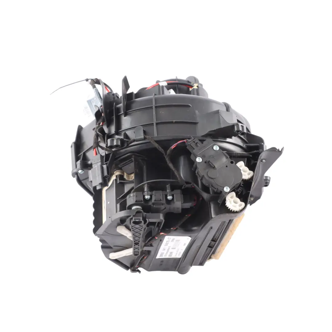 Heater Fan Blower Unit Motor to BMW F01 F10 F11 F12 F30 Air with Part number 9248170 BMW F01 F10 F11 F12 F30 Air Heater Fan Blower Unit Motor - SKU RHD-9248170-2 - Part number 9248170