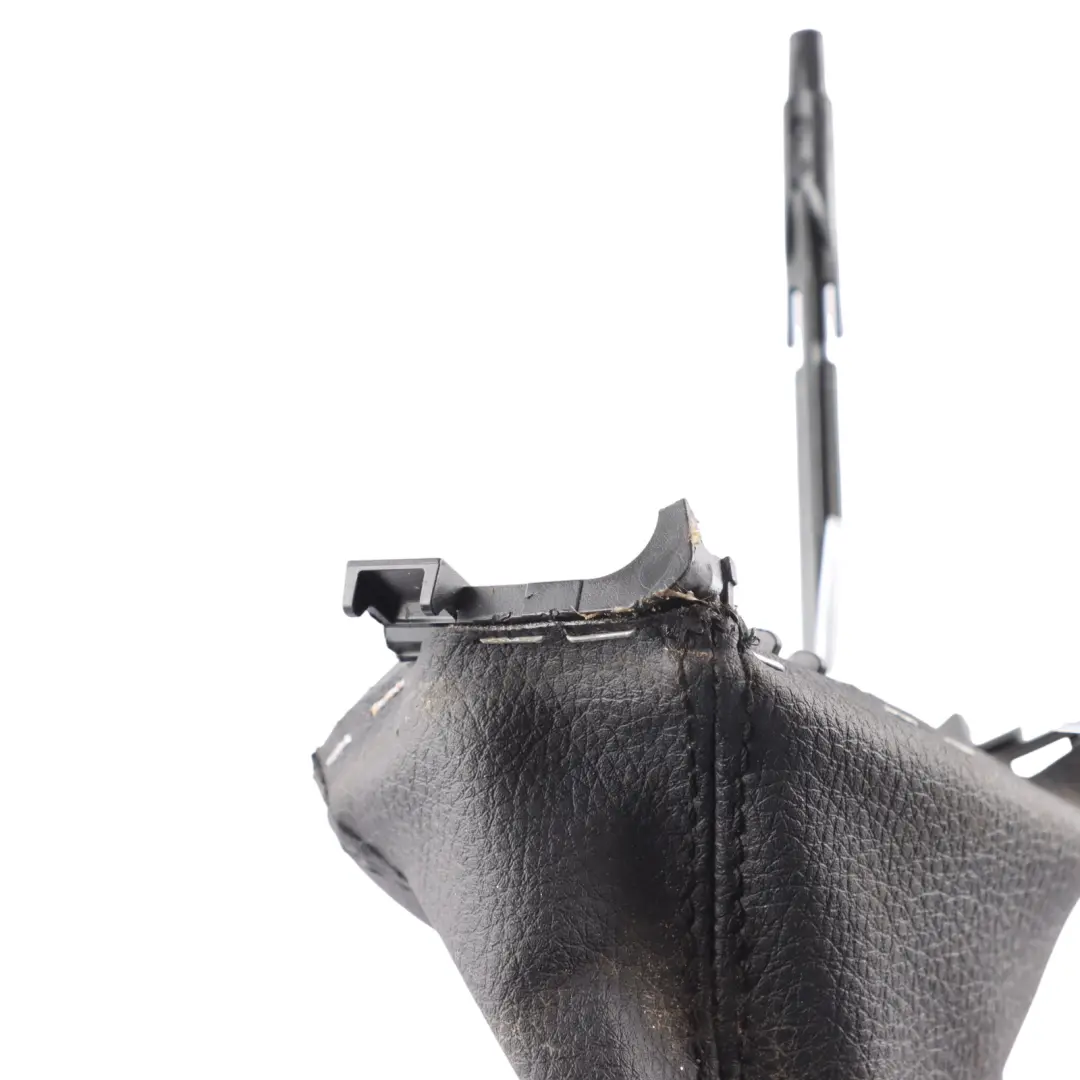 Selector BMW F45 F46 Lever Handle Grip Cover Automatic Gearbox to Gear with Part number 9391196 Gear Selector BMW F45 F46 Lever Handle Grip Cover Automatic Gearbox - SKU RHD-9391196 - Part number 9391196