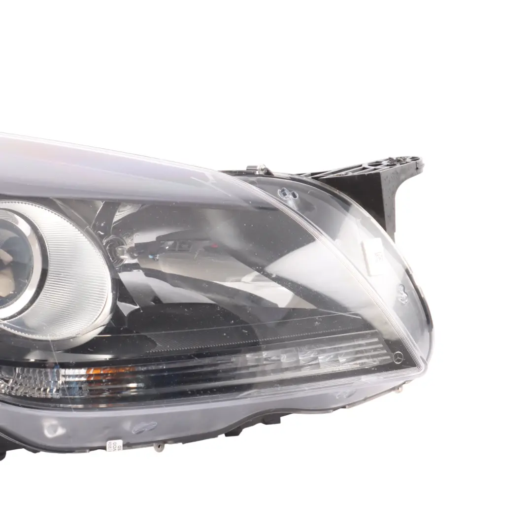2013 Lamp Unit Light Lamp Headlight Right O/S to Mercedes SLK AMG SP with Part number A1728202259 Mercedes SLK AMG SP 2013 Lamp Unit Light Lamp Headlight Right O/S - SKU RHD-A1728202259 - Part number A1728202259
